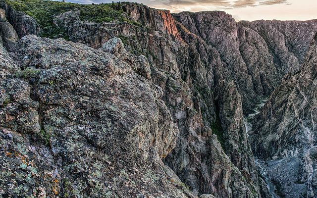 Gray rocky cliffs.